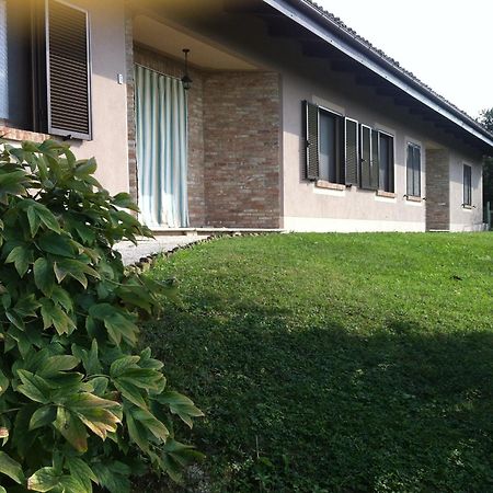 Agriturismo Bottega Di Rosanna Castagnole delle Lanze Zimmer foto